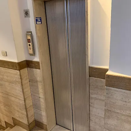 Il Mughetto בית הארחה 3*