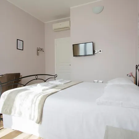 Il Mughetto Pensión Bolonia